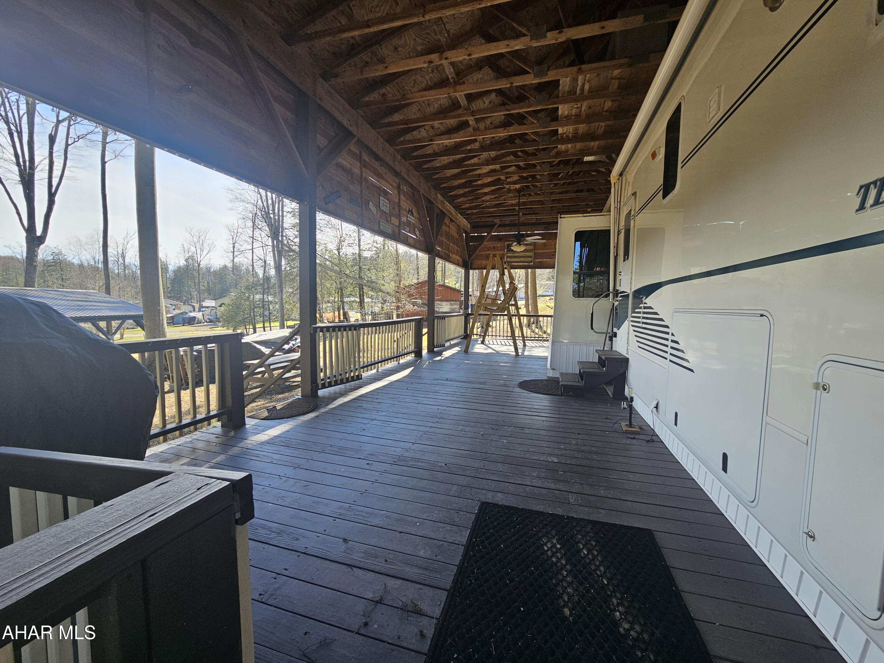 Glendale Yearound - Residential