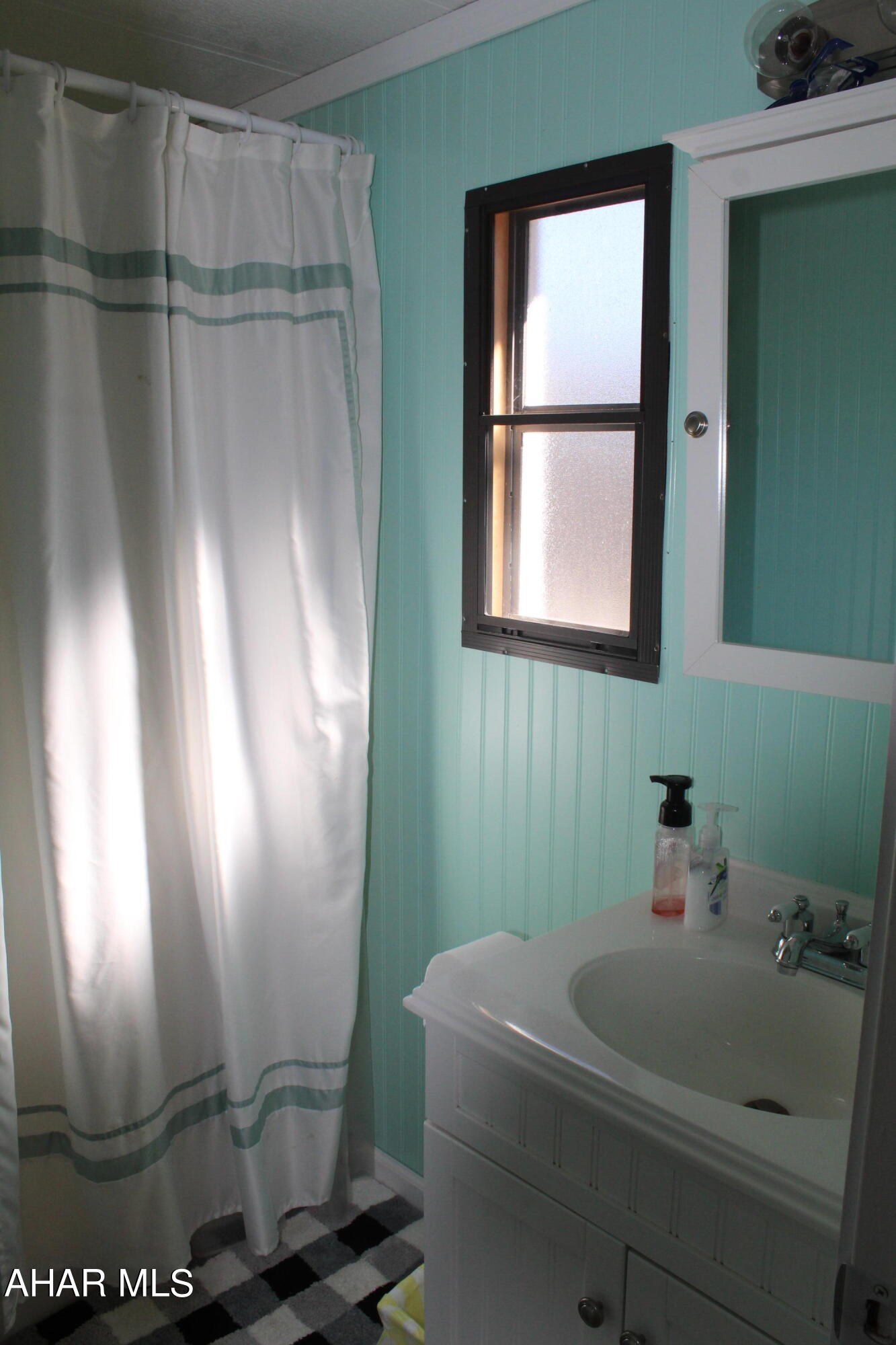 Glendale Yearound - Residential