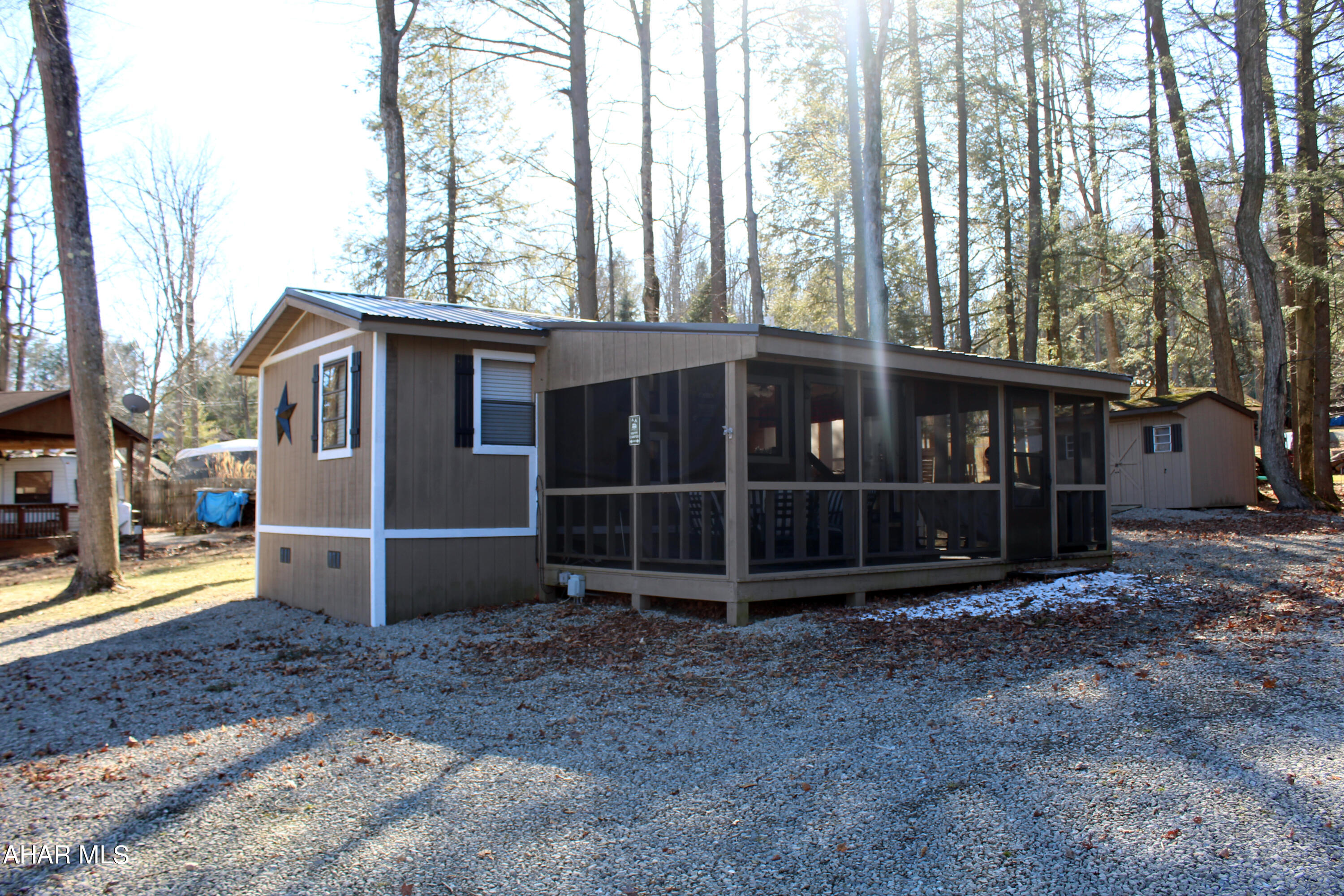 Glendale Yearound - Residential