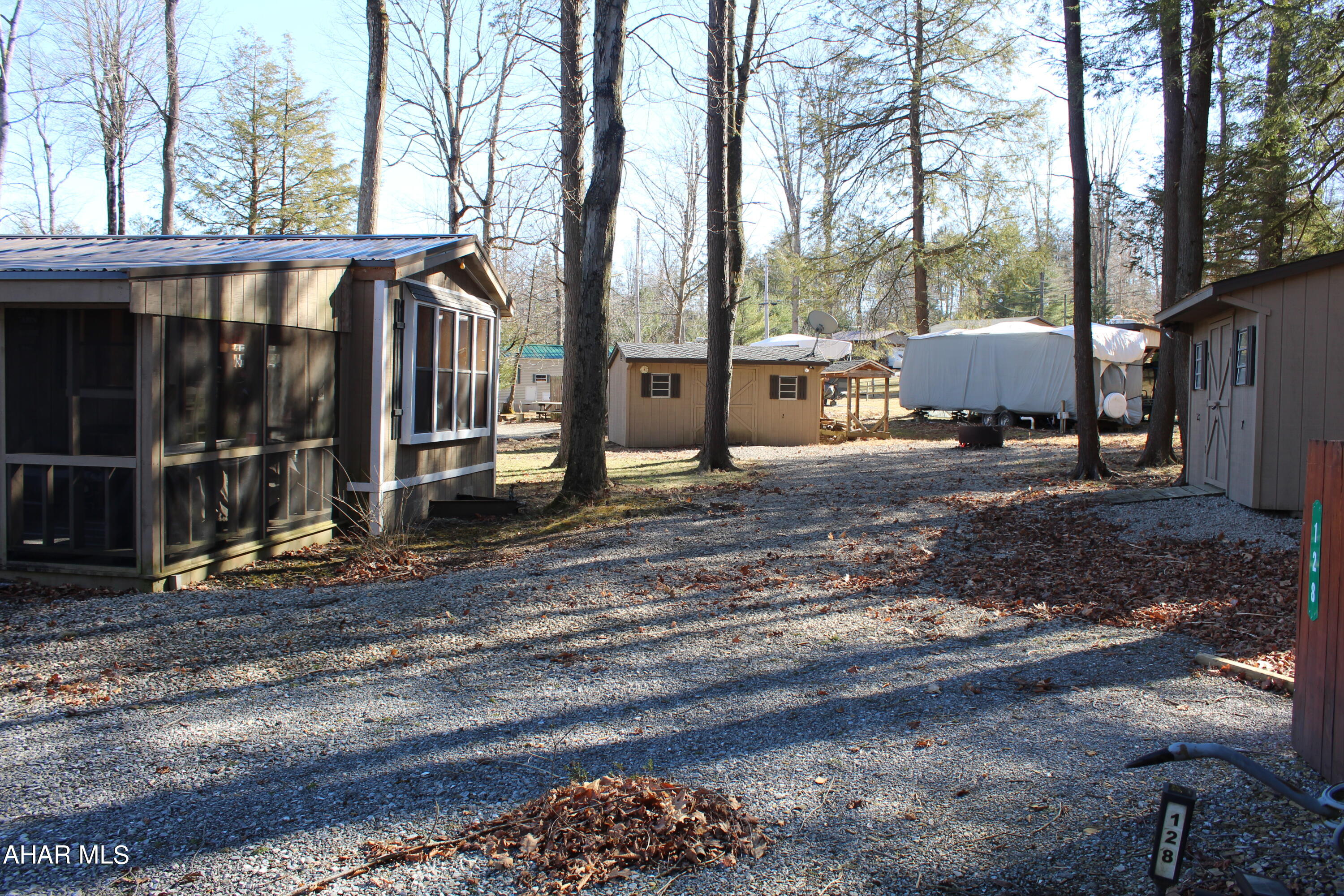 Glendale Yearound - Residential