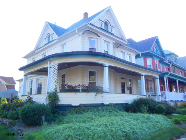 Juniata - Residential