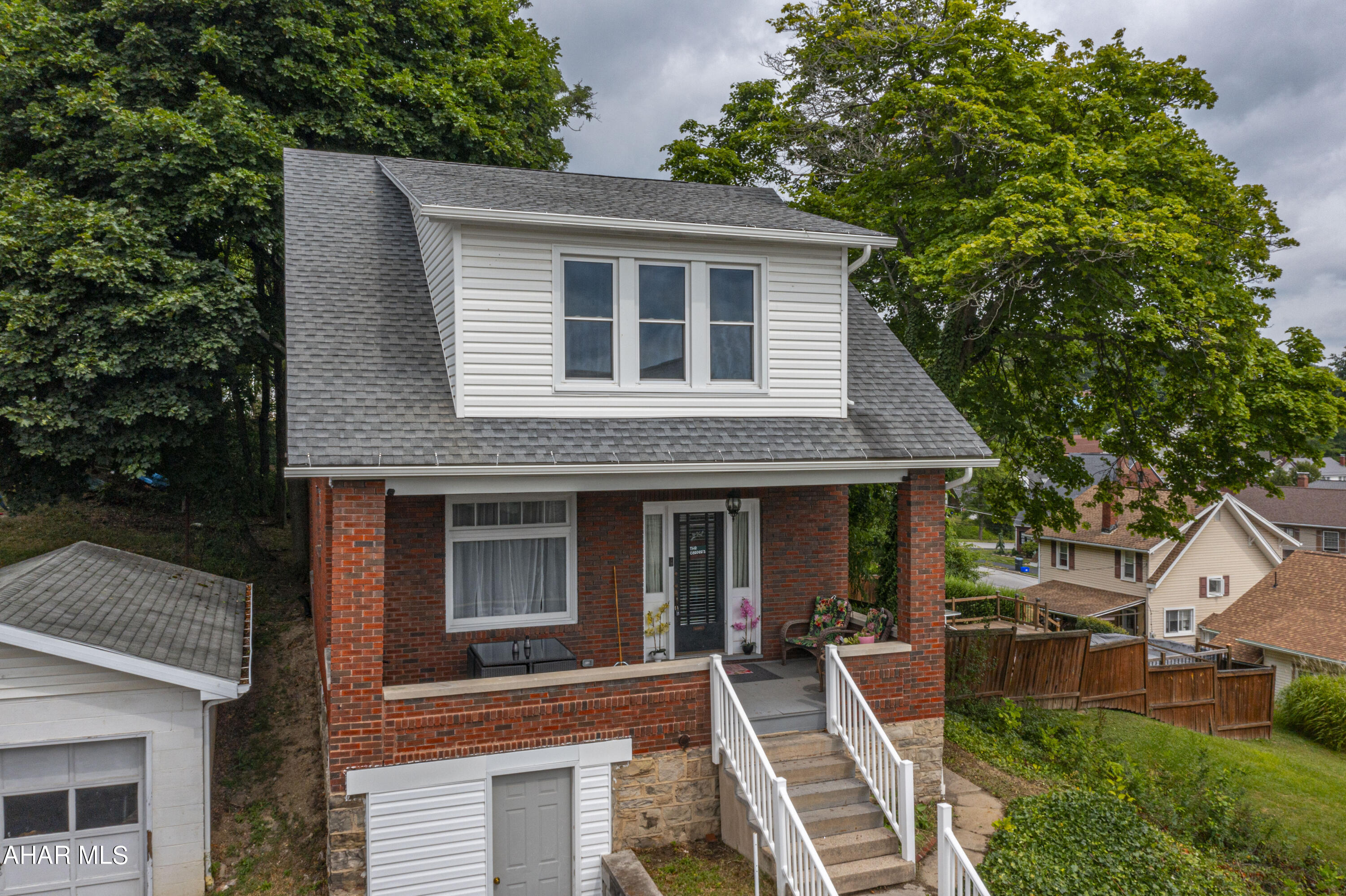 Unknown - Residential