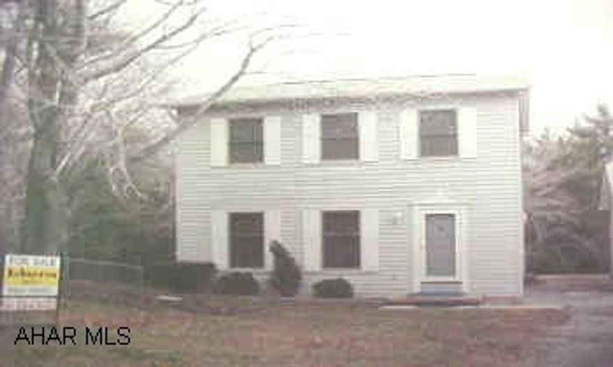 3BR, dining room, living room, 1.5 bath, family room with bar, finished basement, 2-car garage.  12-years old, move-in condition.  1 acre house is vacant, key in office