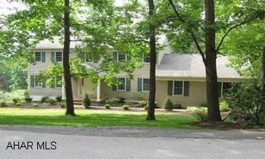 NEW ROOF TO BE INSTALLED. FRESH PAINT. STONEHEDGE 4BD 2.5BA HOME IN PRIVATE WOODED SETTING. NEW LG COVERED DECK, NEW CROWN MOLDING THROUGHOUT, HARDWOOD FLOORS, CENTRAL AIR, MASTER BEDROOM WITH TILE BATH! CALL DAN PETERS 932-1655. MOTIVATED SELLERS! NEW ROOF TO BE INSTALLED. FRESH PAINT. STONEHEDGE 4BD 2.5BA HOME IN PRIVATE WOODED SETTING. HOME OFFERS A NEW LG COVERED DECK, NEW CROWN MOLDING THROUGHOUT, HARDWOOD FLOORS, CENTRAL AIR, MASTER BEDROOM WITH TILE BATH! CALL DAN PETERS 932-1655. BRING OFFERS!!!