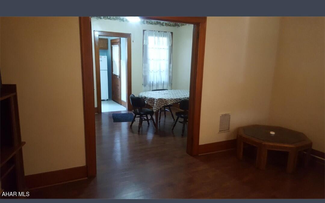 Juniata - Residential