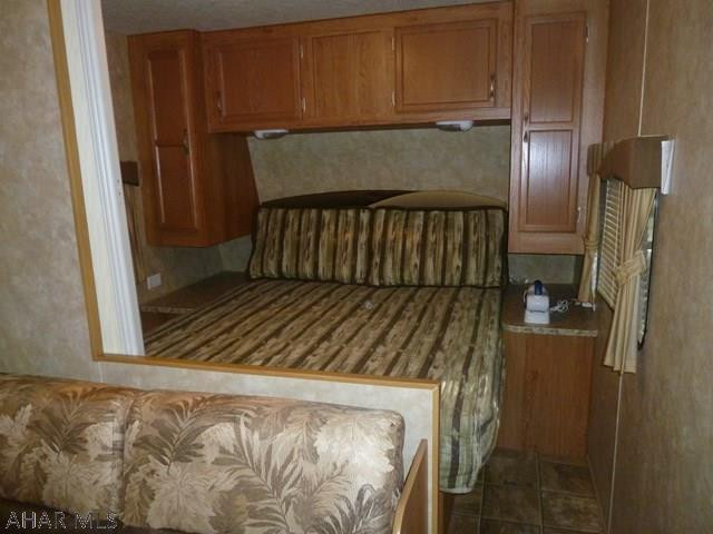 Glendale Yearound - Residential