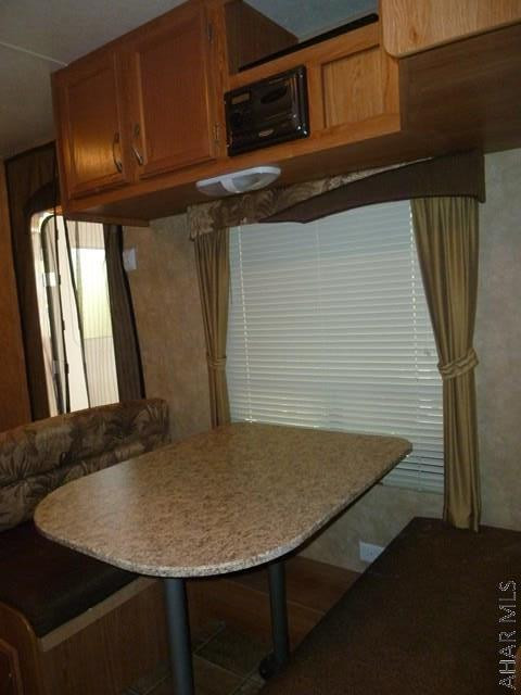 Glendale Yearound - Residential