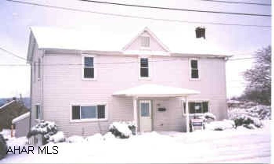 2 STORY WITH 3 BEDROOMS AND 2 BATHS ON A LARGE LOT COMPLETELY UPDATED TOP TO BOTTOM.  LIKE NEW!  1ST FLR LAUNDRY, PERGO FLOORS, DECK, LARGE LOT.