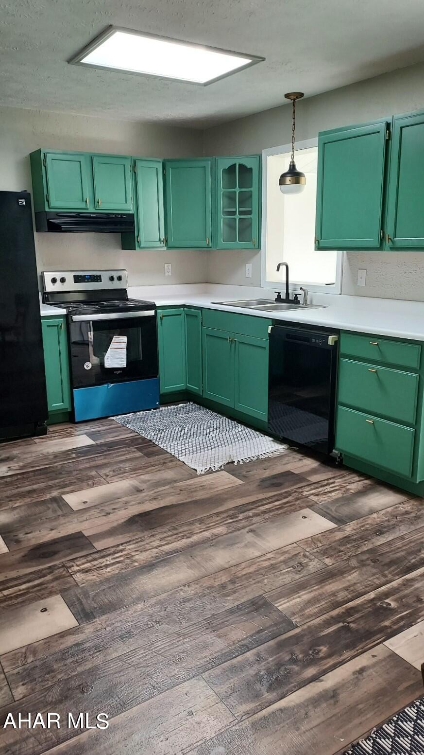 Sunnybrook Acres - Residential