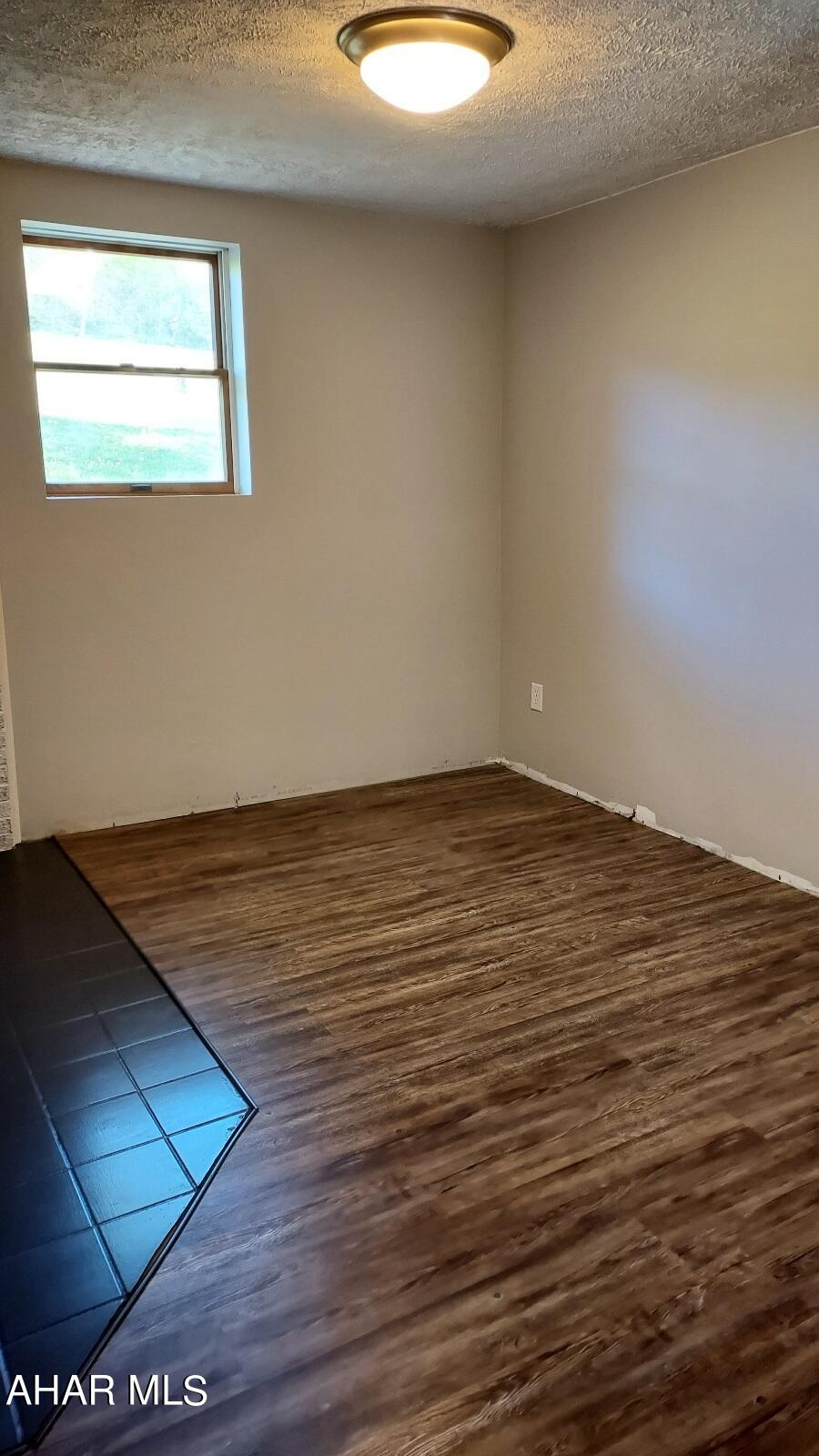 Sunnybrook Acres - Residential