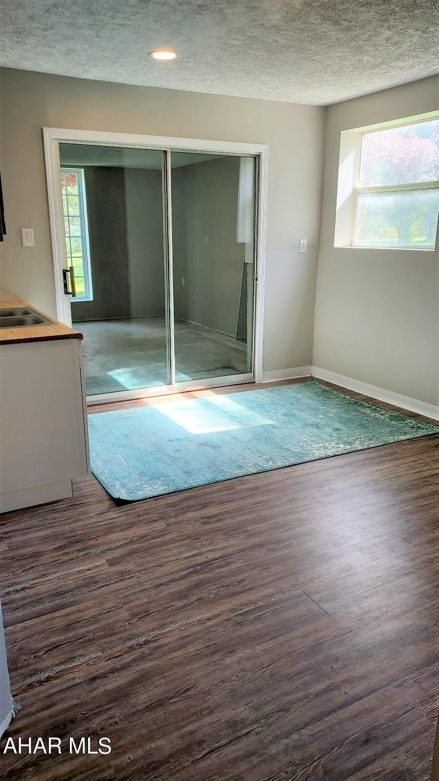 Sunnybrook Acres - Residential