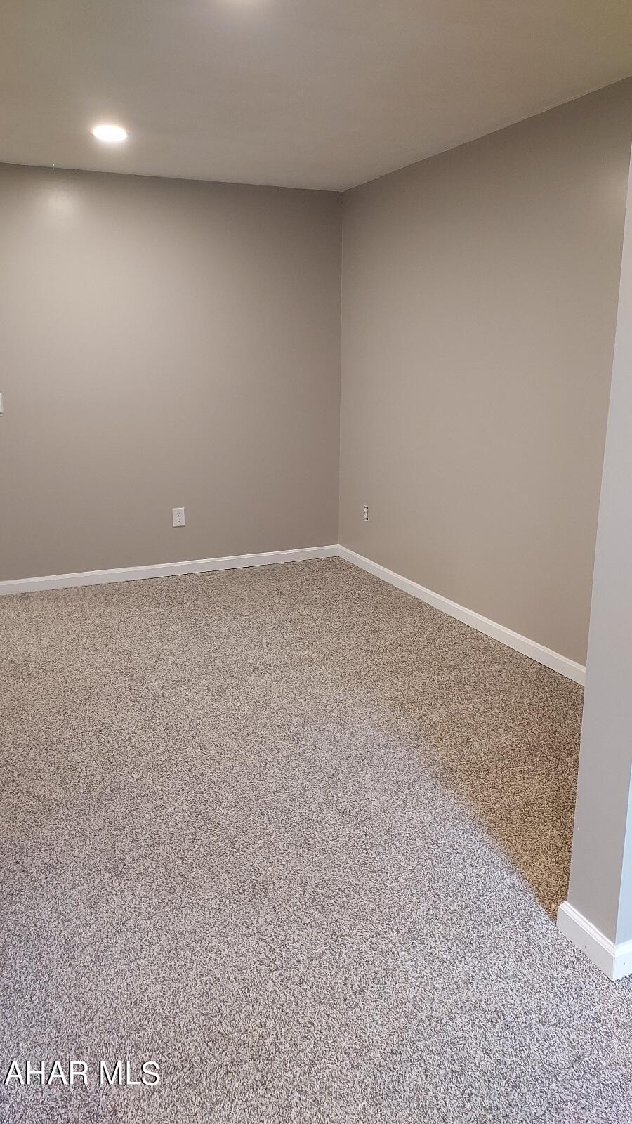 Sunnybrook Acres - Residential