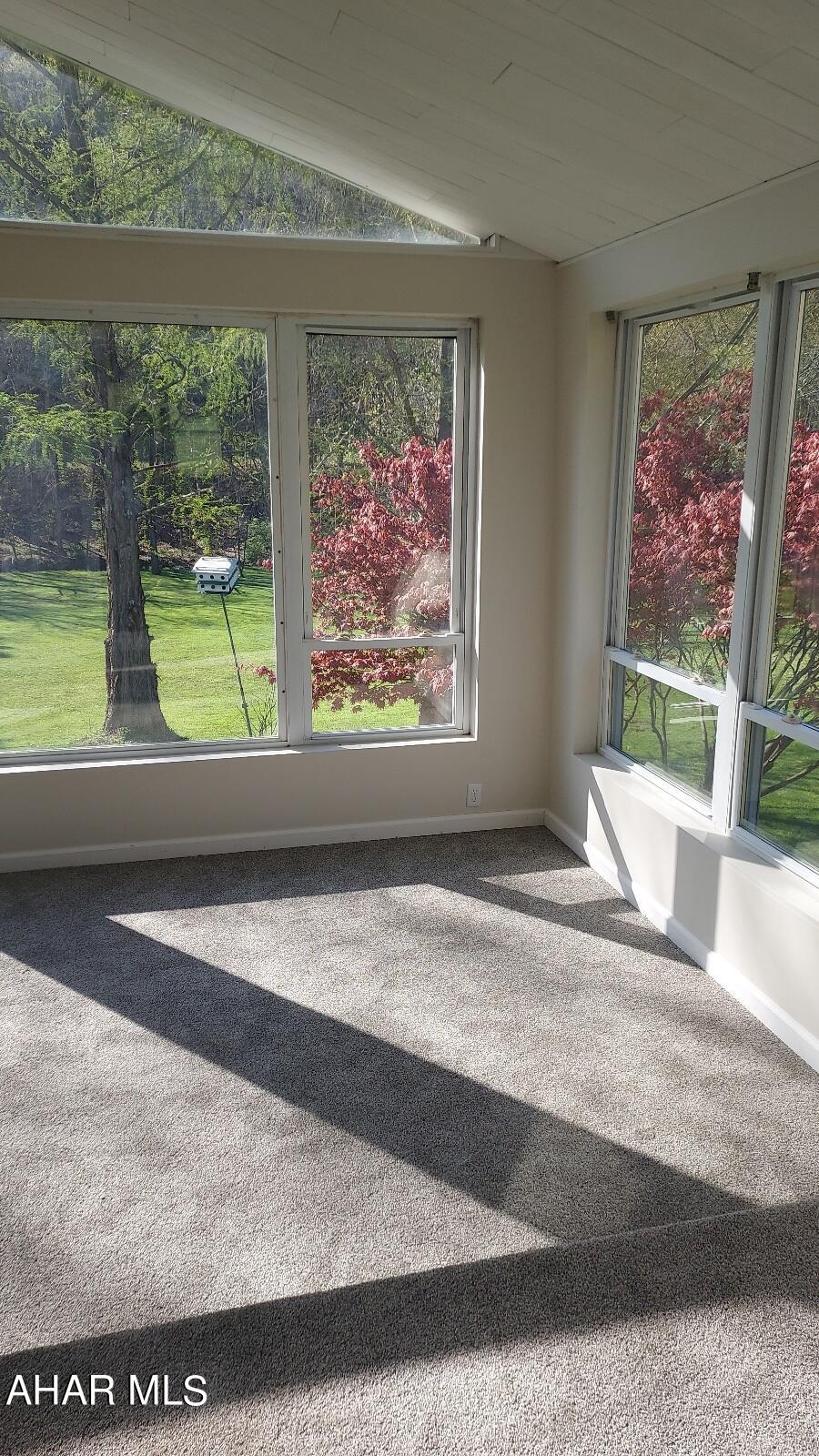 Sunnybrook Acres - Residential