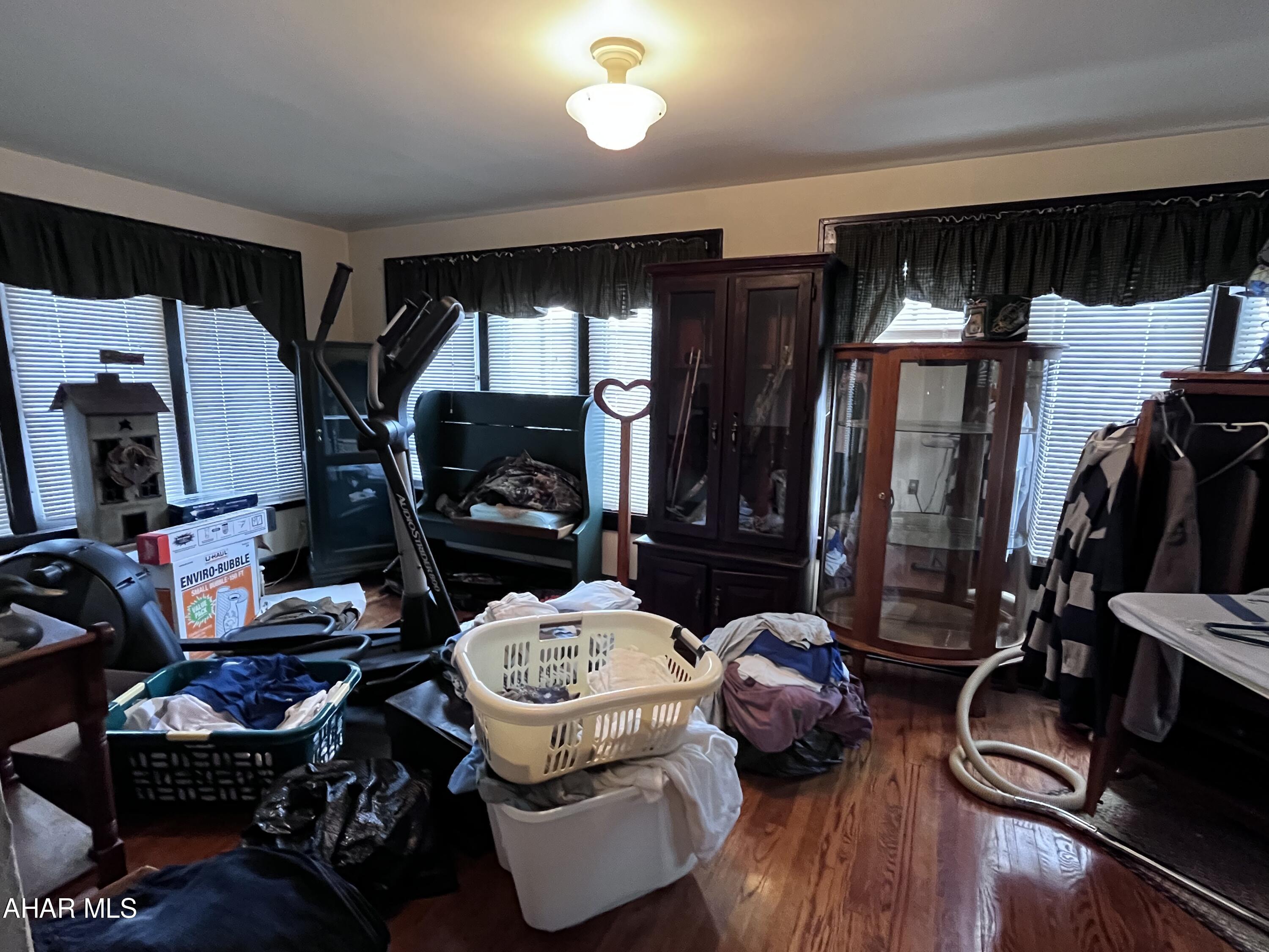 Mansion Park - Residential