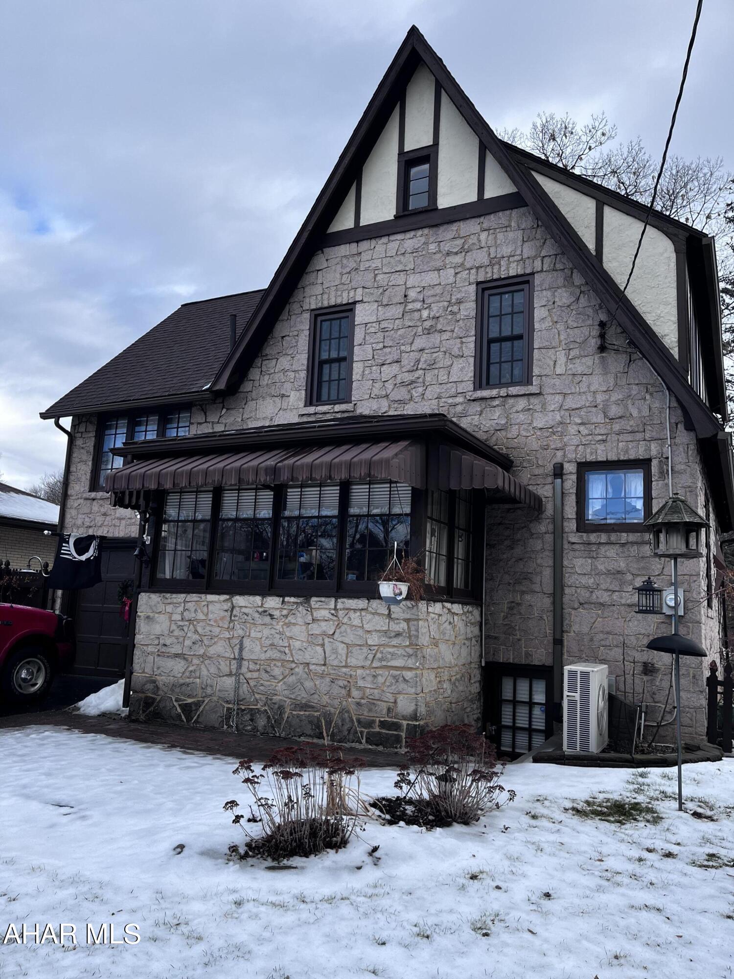 Mansion Park - Residential