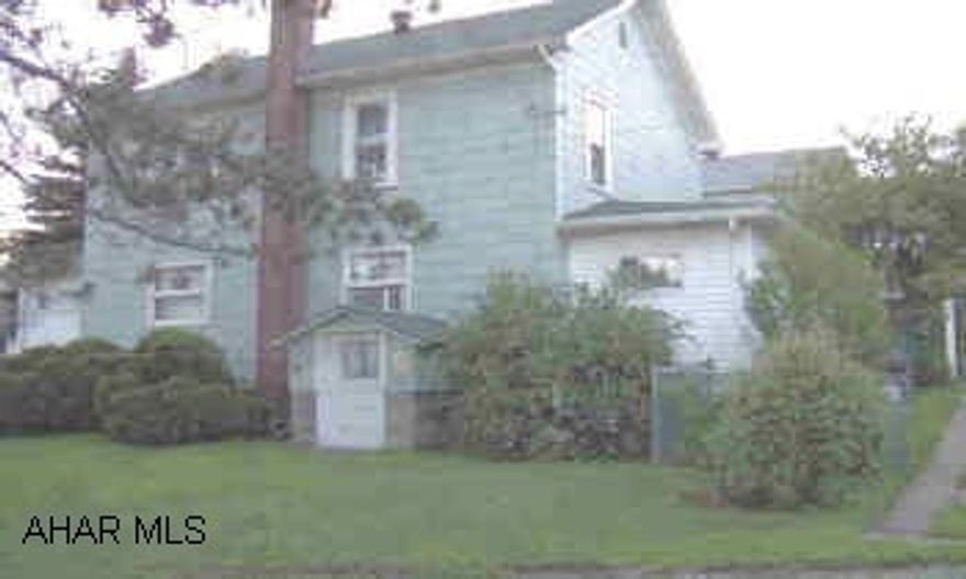 Charming, well maintained  2 story, 3 BR home on corner lot,w/ 1 car detached garage. Gas H.W. radiator heat. Charming, well maintained  2 story, 3 BR home on corner lot, w/ 1 car detached garage. Gas H.W. radiator heat.