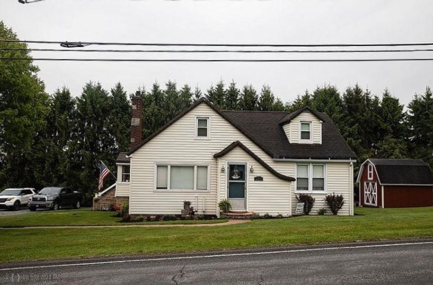 FSBO - comp purposes - remodeled - hardwood floors, updated bathrooms, new windows