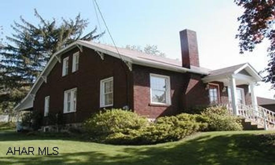 TO VIEW A VIRTUAL TOUR OF THE PROPERTY PLEASE VISIT WWW.TREB.COM ALTOONA'S BEST KEPT SECRET LOCATION.  ROOMY 4 BEDROOM, 1.5 BATH BRICK IN PRESTINE CONDITION ON A CUL-DE-SAC.  HARDWOOD FLOORS, ORIGINAL WOODWORK AND FIREPLACE, BEAUTIFUL NEW KITCHEN WITH ALL WOOD AMISH MADE CABINETS, GRANITE COUNTERTOPS, TILE FLOORS AND NEW STAINLESS APPLIANCES, NEW BATH.  SUNROOM, DRIVEWAY AND CARPORT.  NEWER ROOF, FURNACE, WINDOWS AND CENTRAL AIR.  WOW!   CALL ELLEN 937-0062.  TO VIEW A VIRTUAL TOUR OF THE PROPERTY PLEASE VISIT WWW.TREB.COM