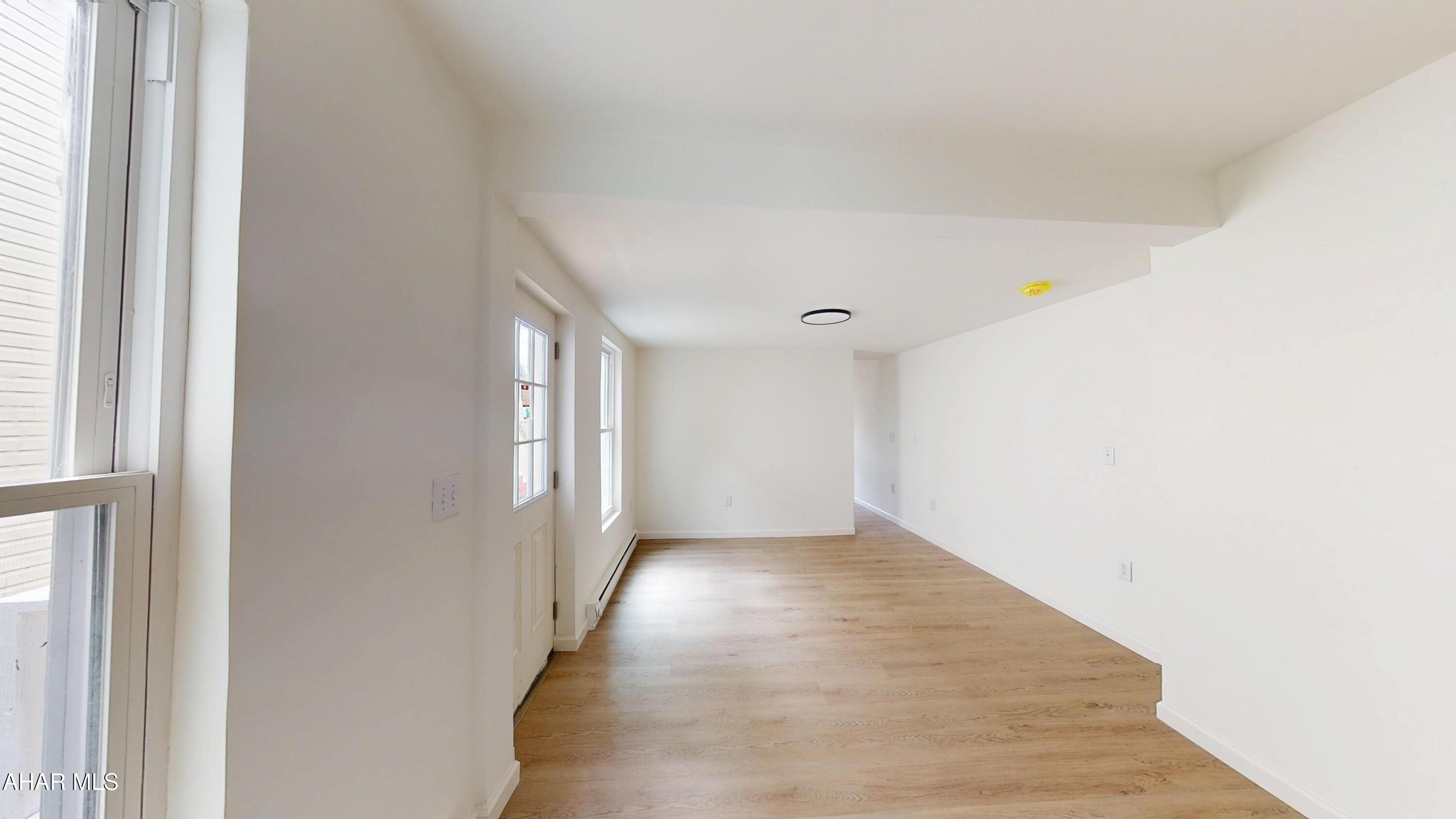 Juniata - Residential