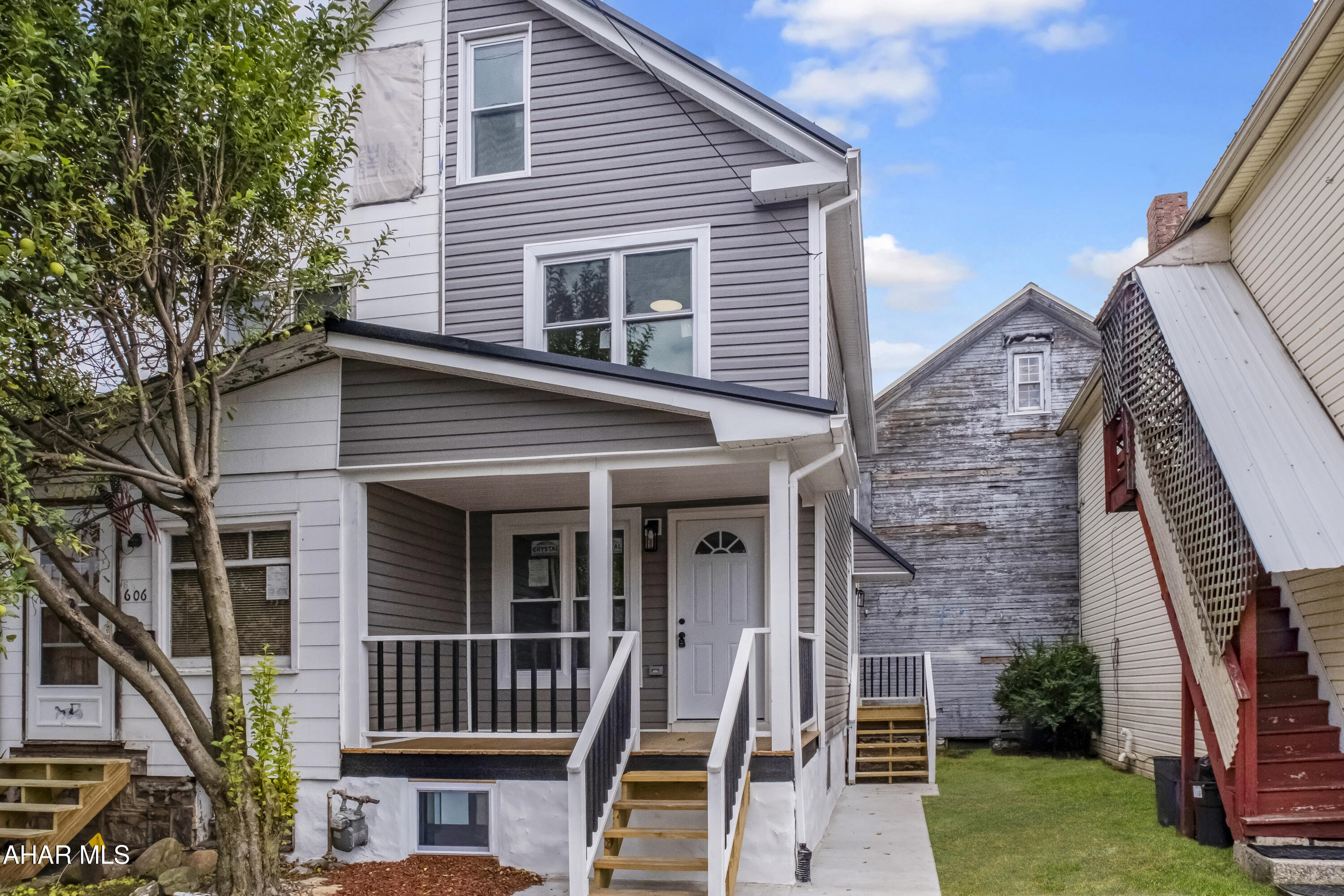 Juniata - Residential