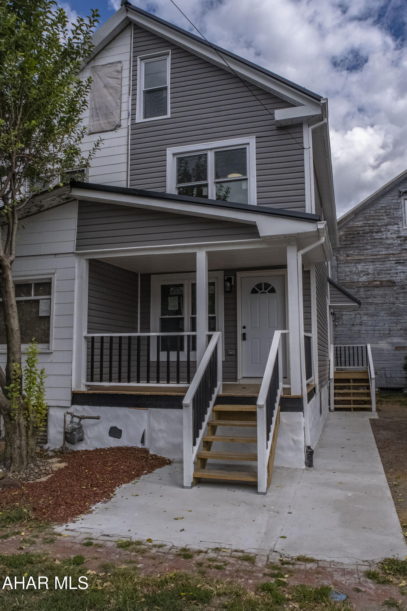 Juniata - Residential