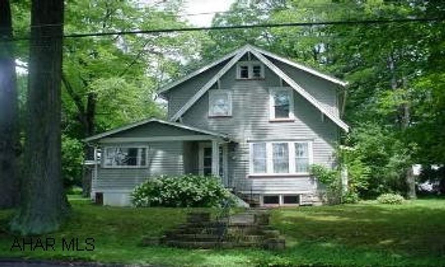 Nice 2 story in Bellwood. Quiet and cozy Bellwood home.  Tucked back on this 1/4 lot with mature shade trees.  A little TLC will make this home ready to go.  Dated carpet and wall coverings, older bath and kitchen.