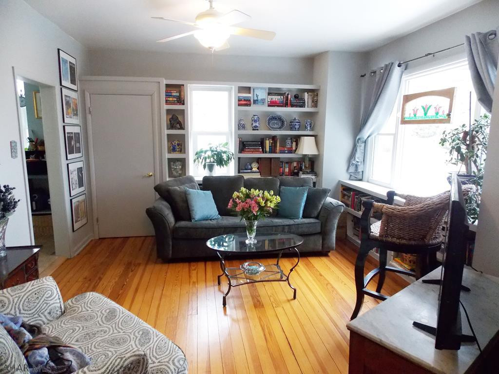 Pleasant Valley - Residential