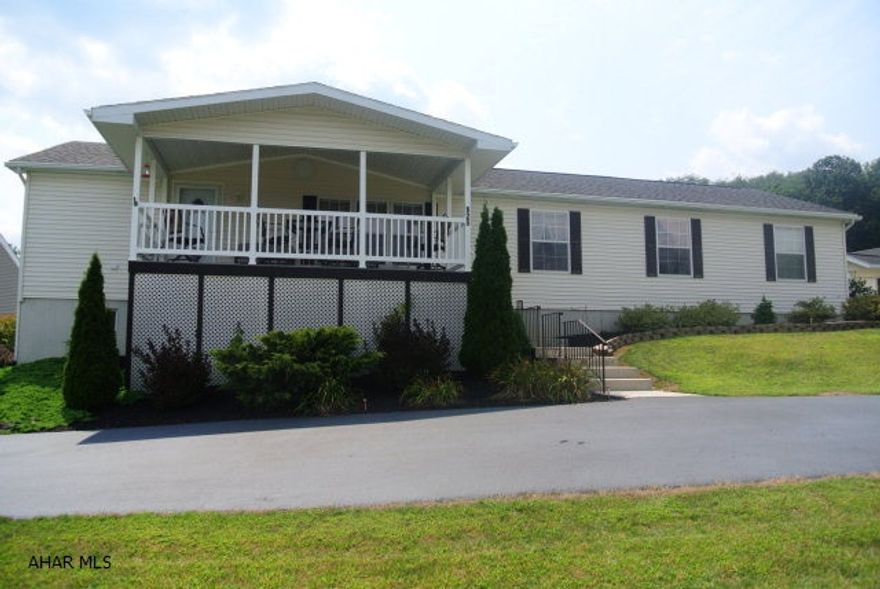 Do you want to have it all?    Well...this Tremendous 5 bedroom home has it all!  It has the spectacular views, spacious rooms, gas fireplace, full master suite, 3 full baths, 2 bonus rooms, 2 full size garages, 1 storage shed, a walk-out basement, 3 driveways, and a brand new beautiful custom kitchen with pull outs,large pantrys and a full eat in area.  I almost forgot about the 2 very sweet composite decks and screened in sunporch.  This is a fantastic value for someone!  This very very nice couple want to go south, so we priced it to sell!