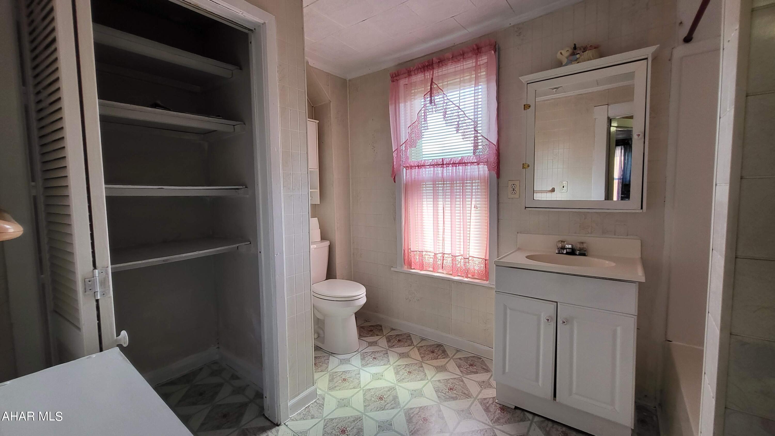 Bellwood Boro - Residential