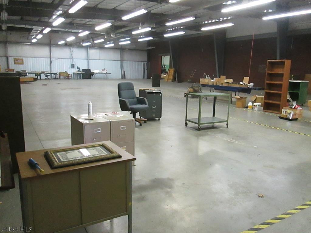 Unknown - Commercial Sale