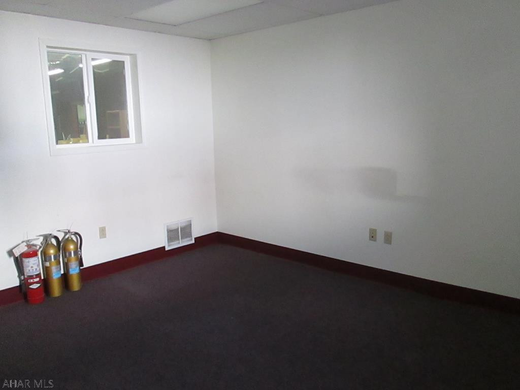 Unknown - Commercial Sale