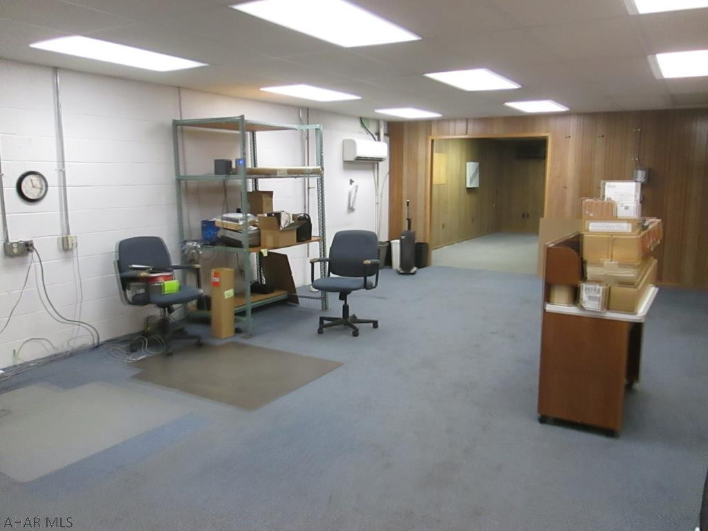 Unknown - Commercial Sale