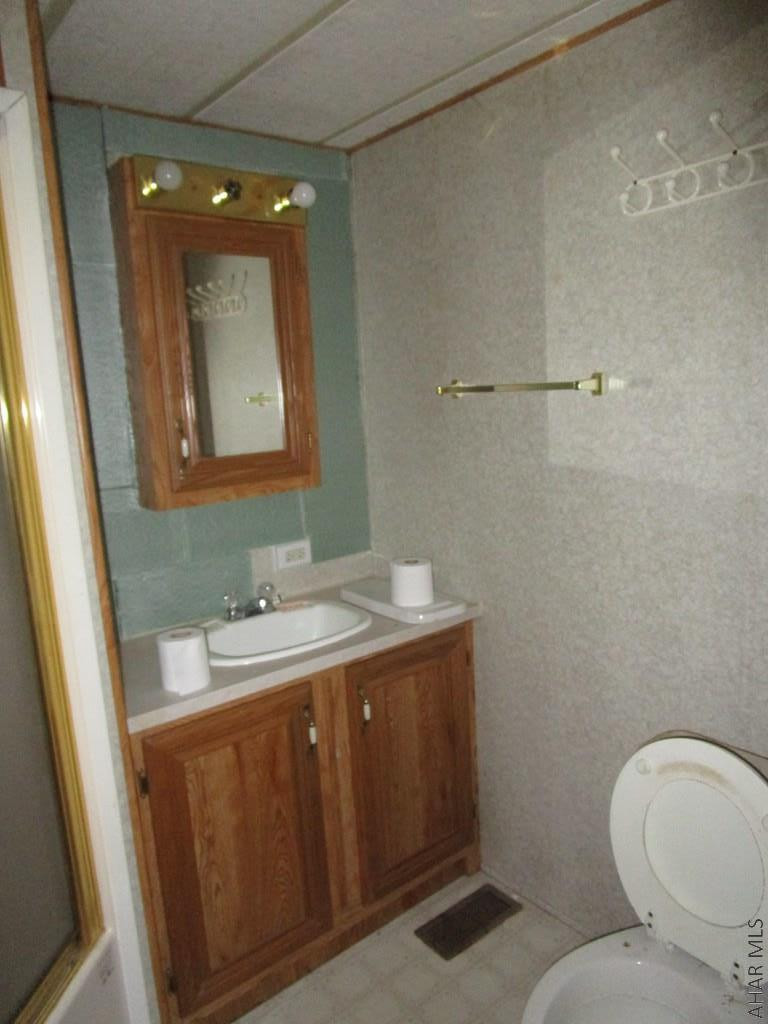 Glendale Yearound - Residential