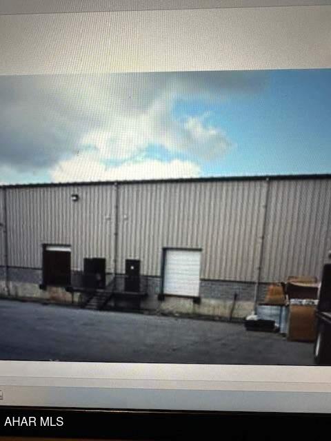 None - Commercial Lease