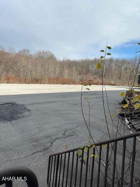 None - Commercial Lease