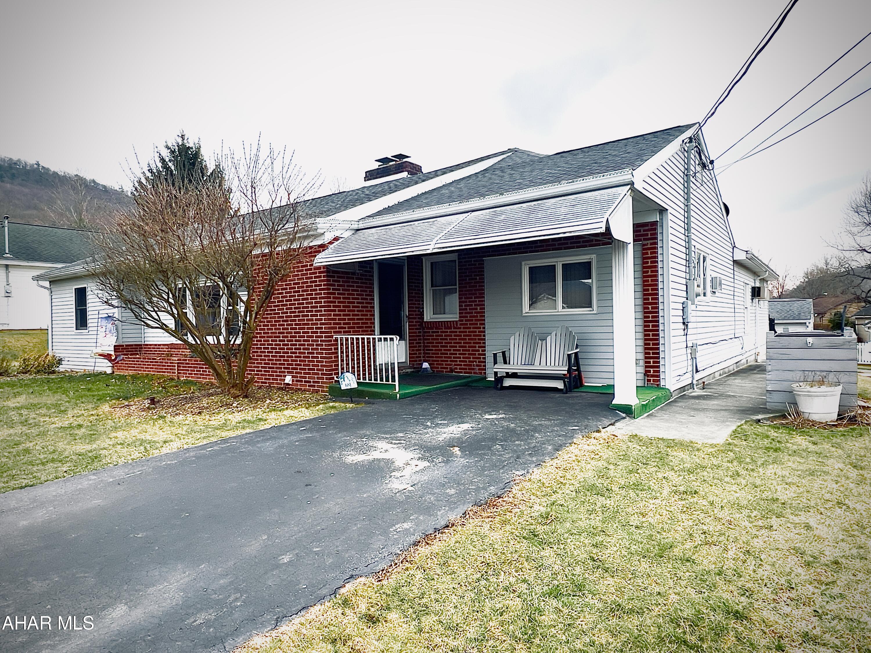 Meadowbrook Terrace - Residential