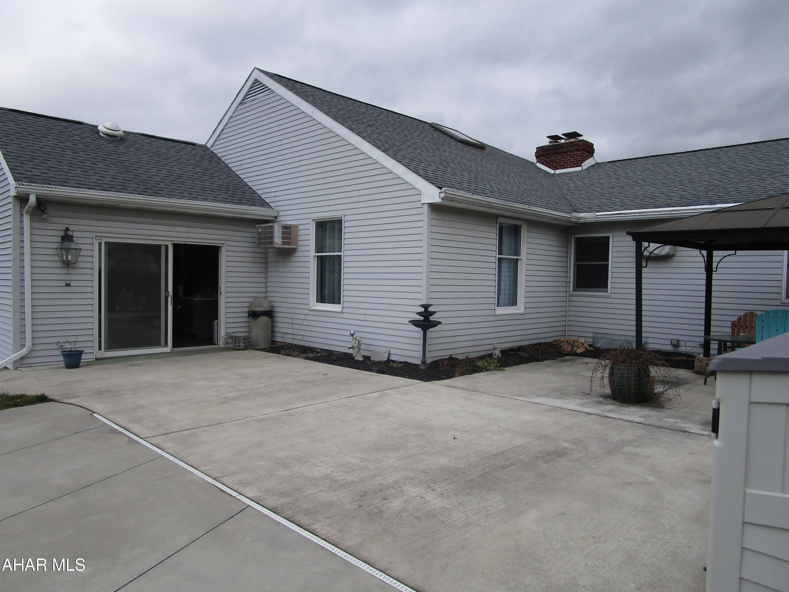 Meadowbrook Terrace - Residential