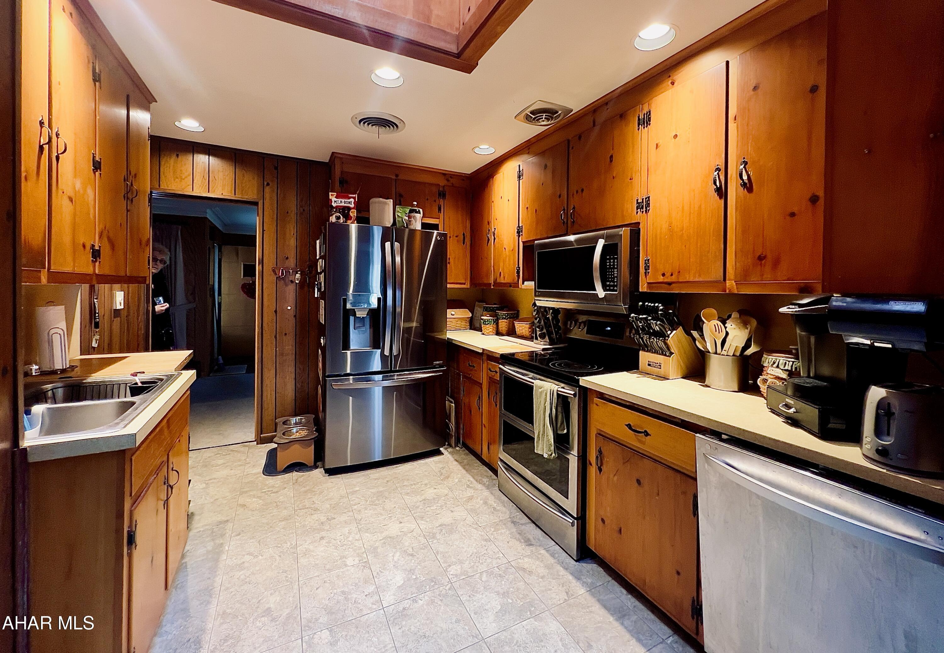 Meadowbrook Terrace - Residential