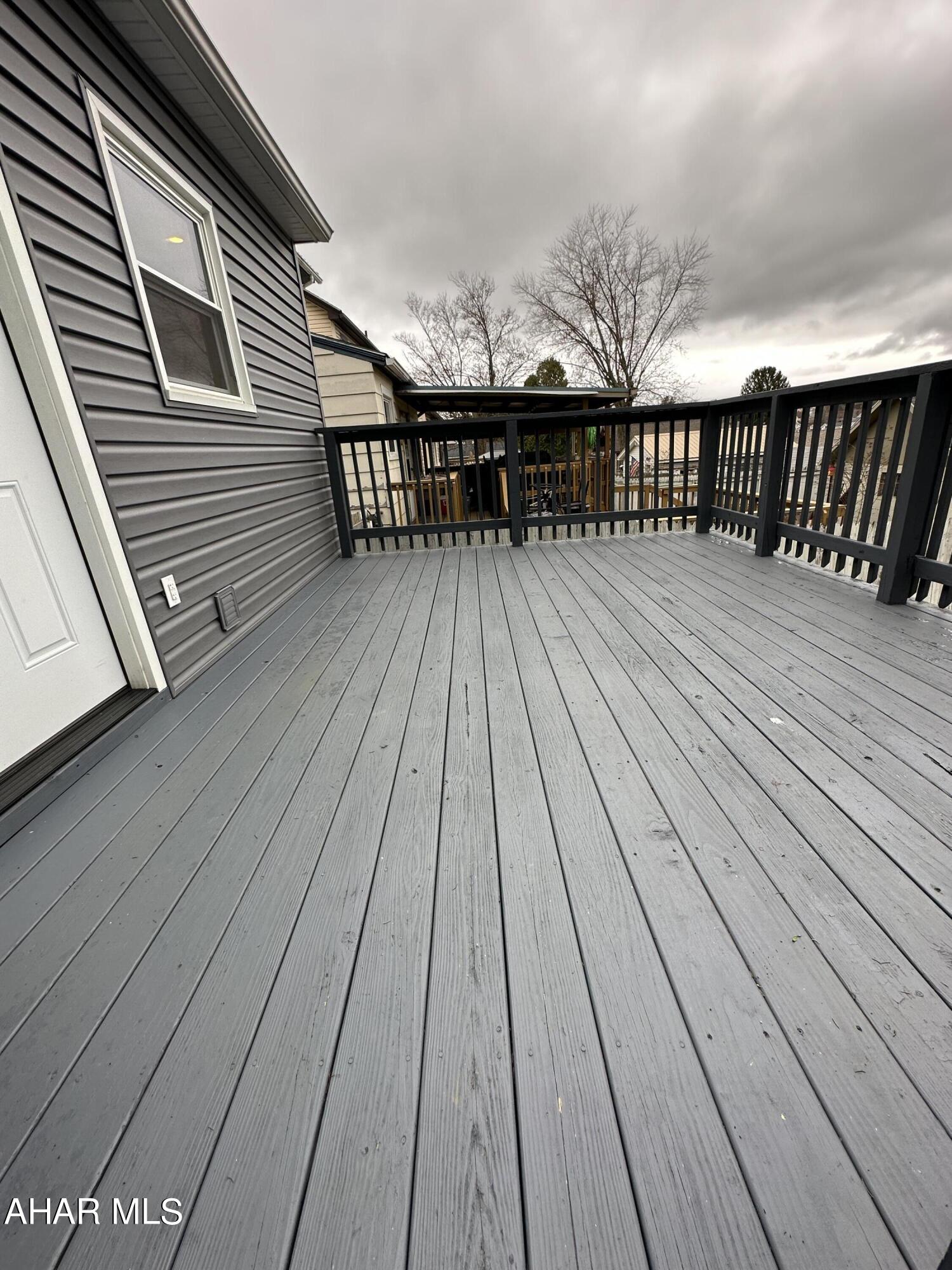 East End - Residential