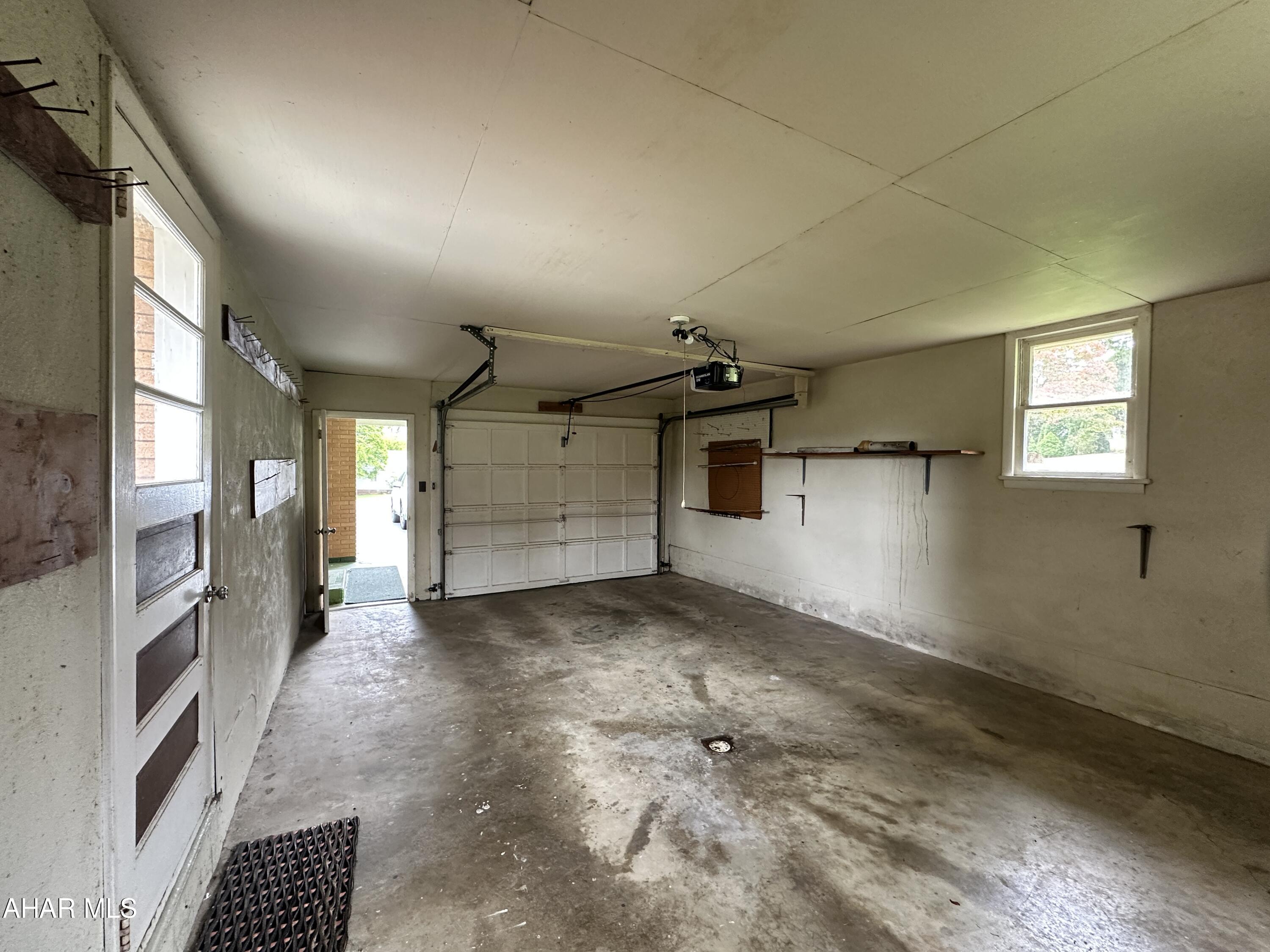 Meadowbrook Terrace - Residential