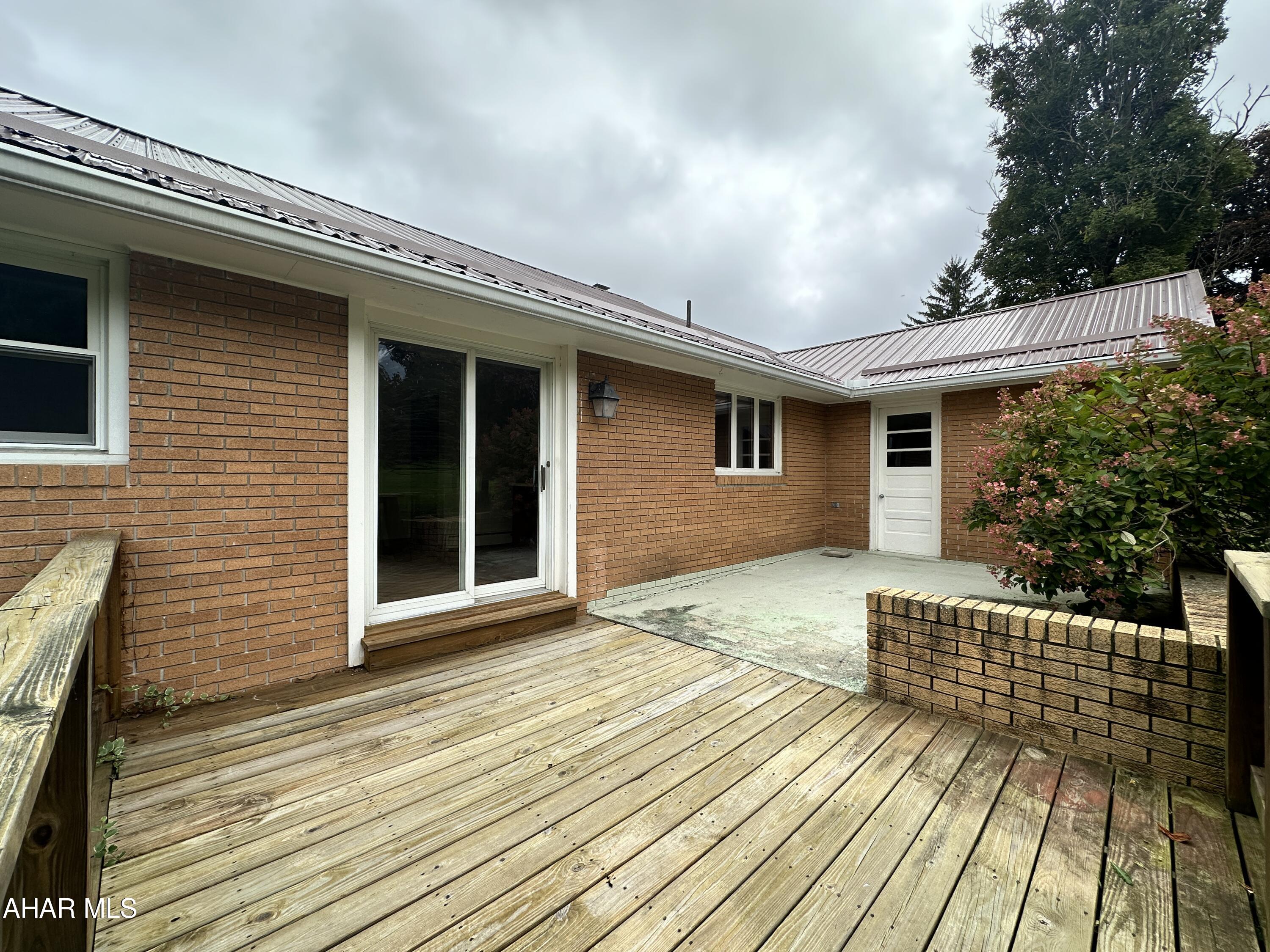 Meadowbrook Terrace - Residential