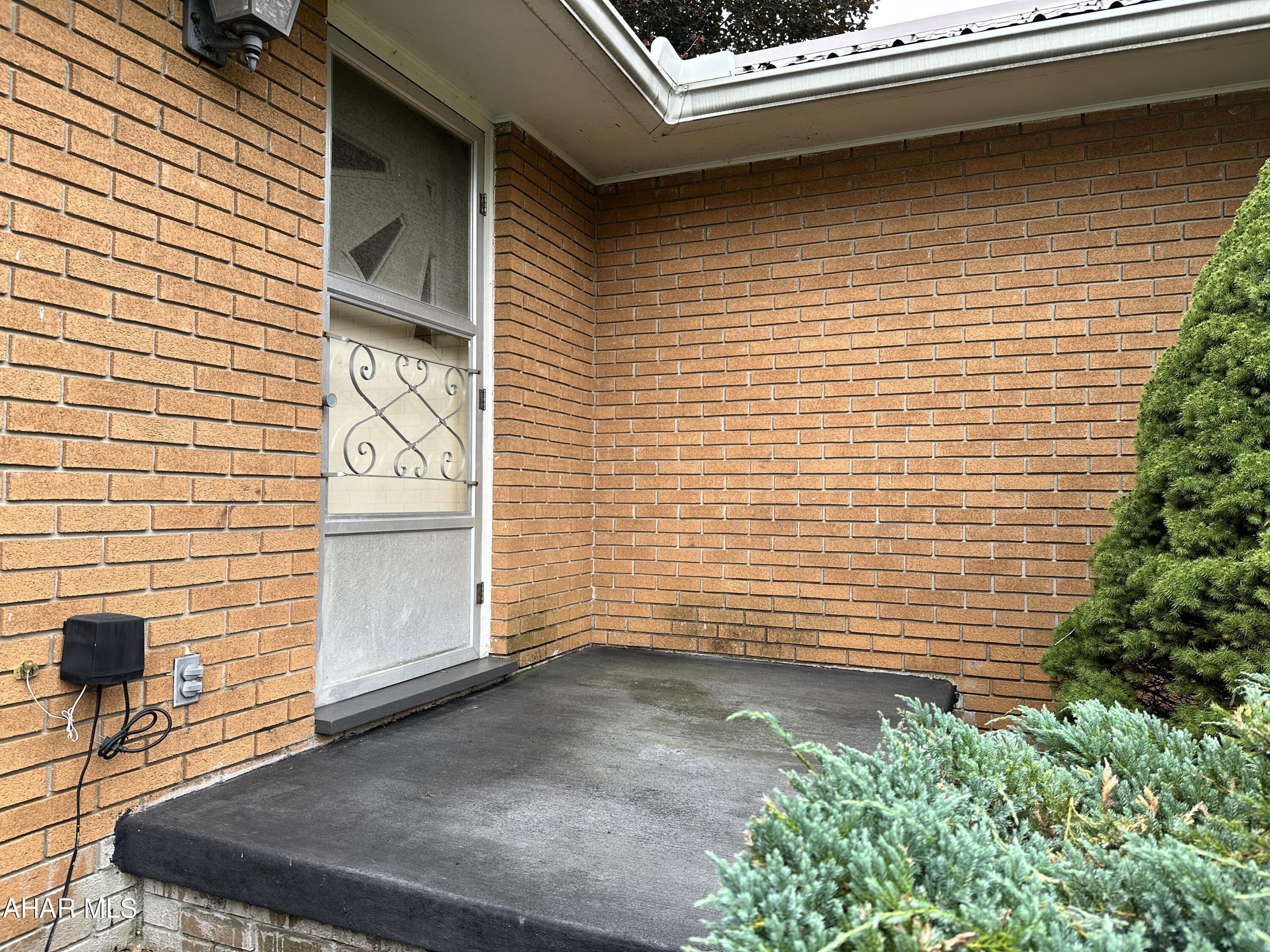 Meadowbrook Terrace - Residential