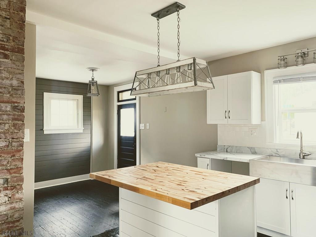 Pleasant Valley - Residential