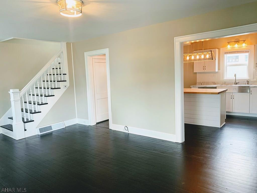 Pleasant Valley - Residential