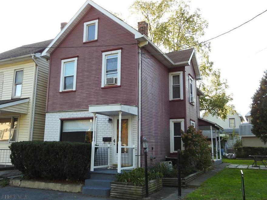 This 3 BR, 1 bath on a corner lot in the borough has a completely remodeled interior plus a brand new furnace.  Don't just drive by, it's worth a look inside!  Easy access to I99 with close proximity to State College, Altoona, Philipsburg and Huntingdon.