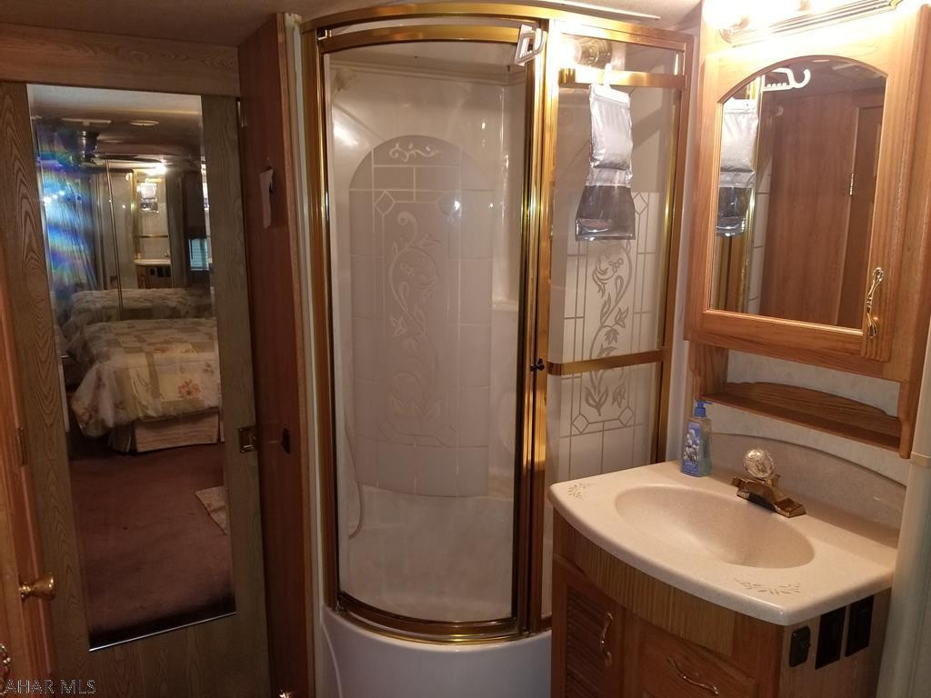 Glendale Yearound - Residential