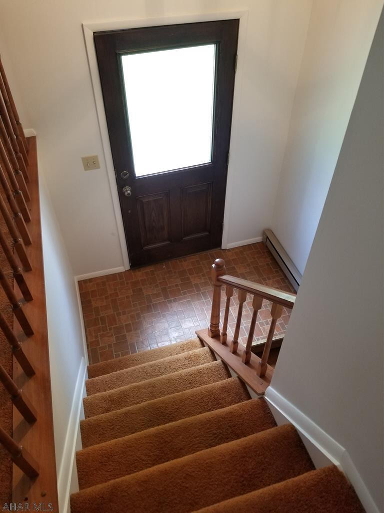 Glendale Yearound - Residential