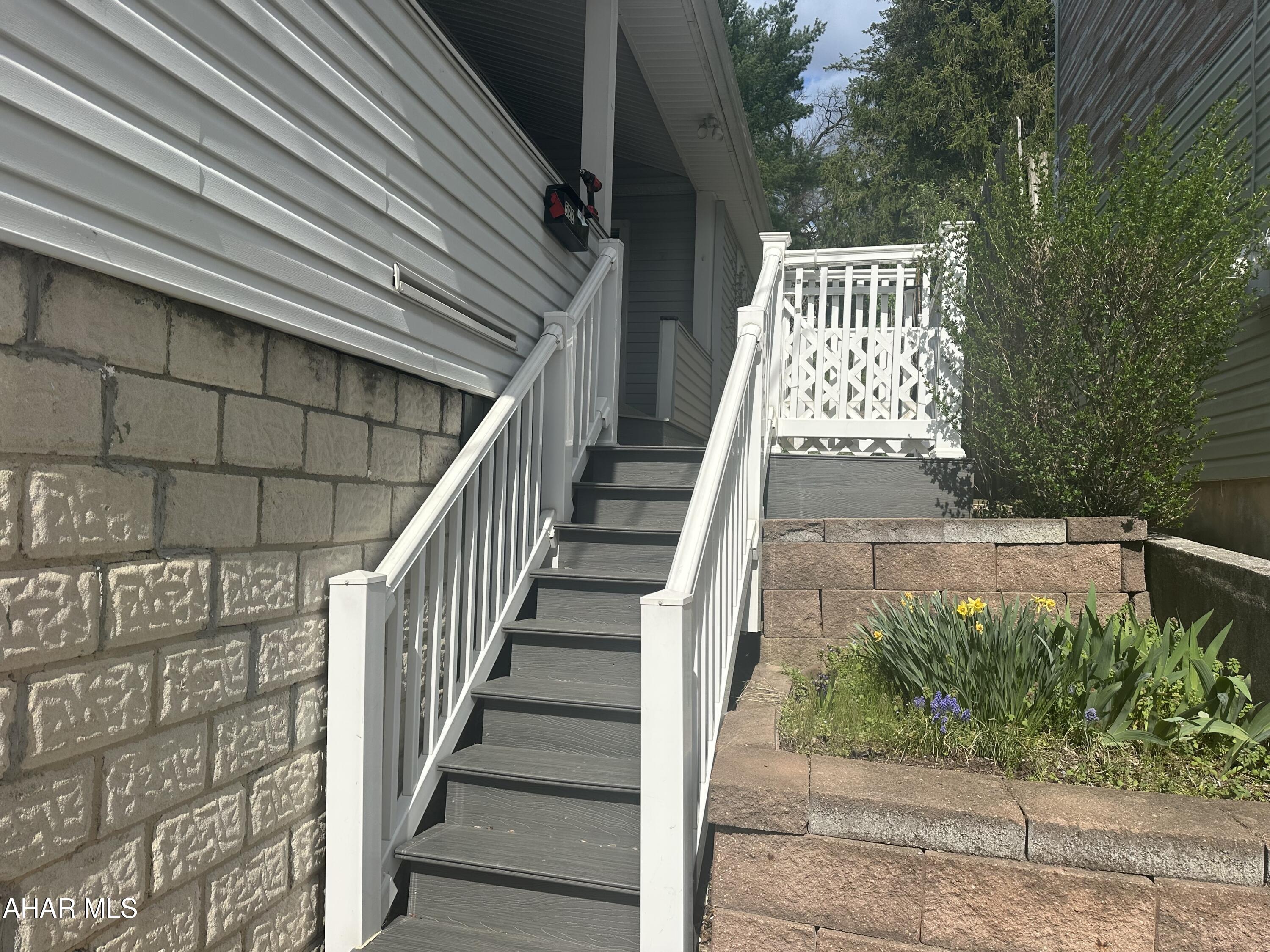 Hollidaysburg - Residential