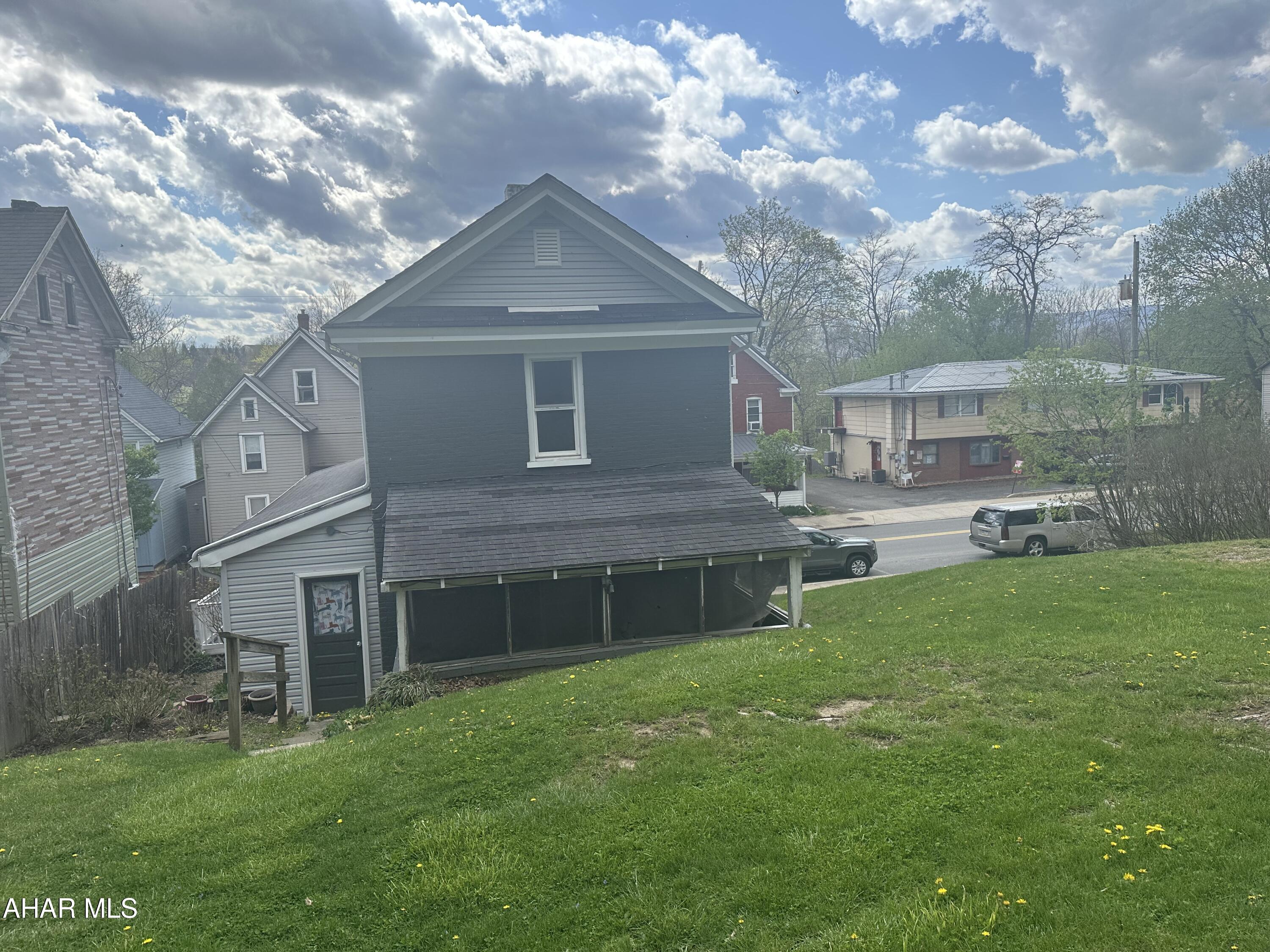Hollidaysburg - Residential