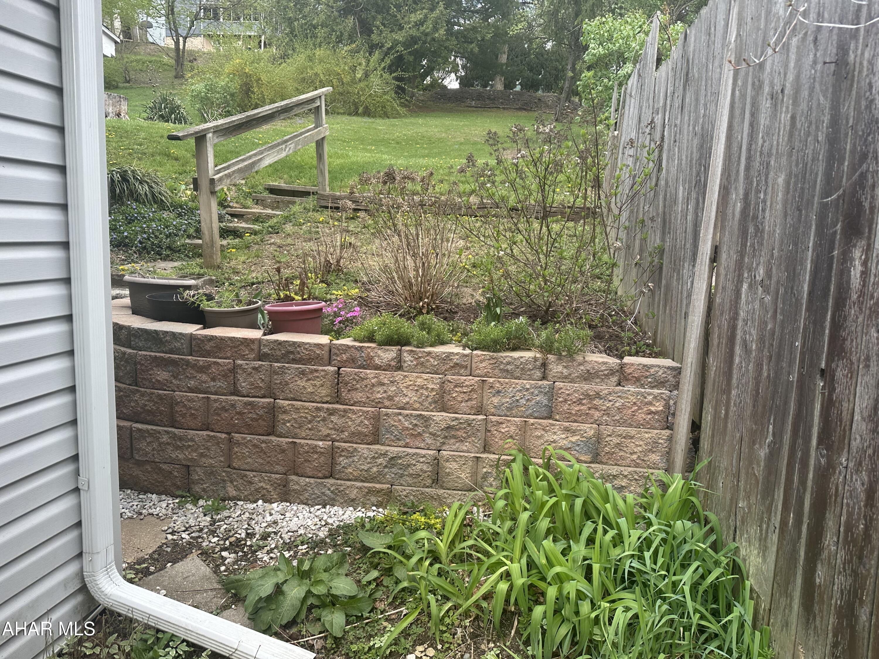 Hollidaysburg - Residential